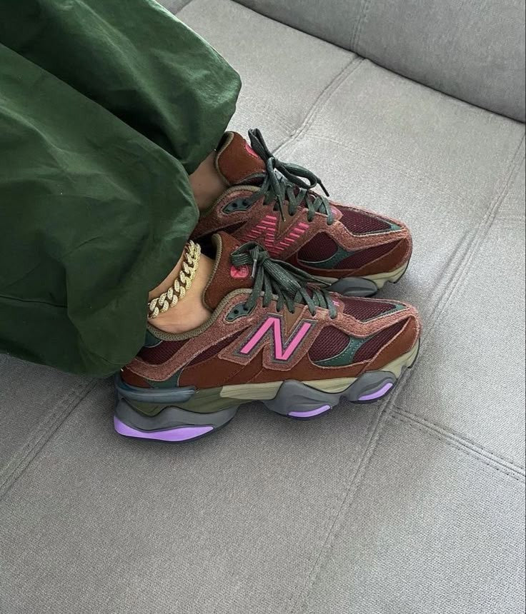 New Balance Rich oak Burgundy 9060